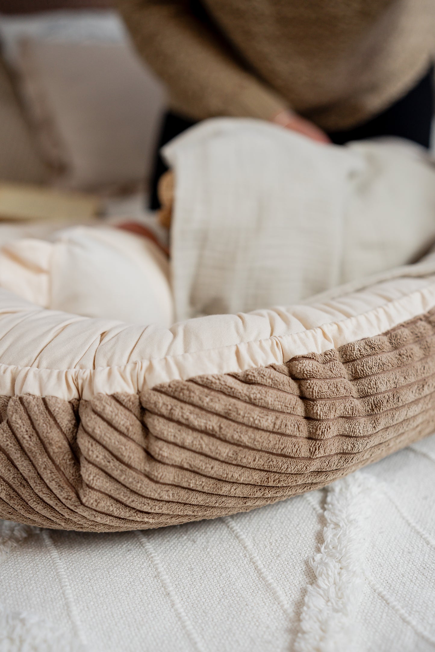 Pack Naissance Prestige Velours d’Amour | Cocon, Nid d’ange & Sac à langer assortis | Tons Neutres