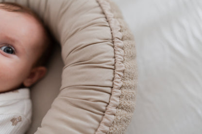 Cocon bébé Boucles d’Or | Réducteur de lit bébé en tissu teddy